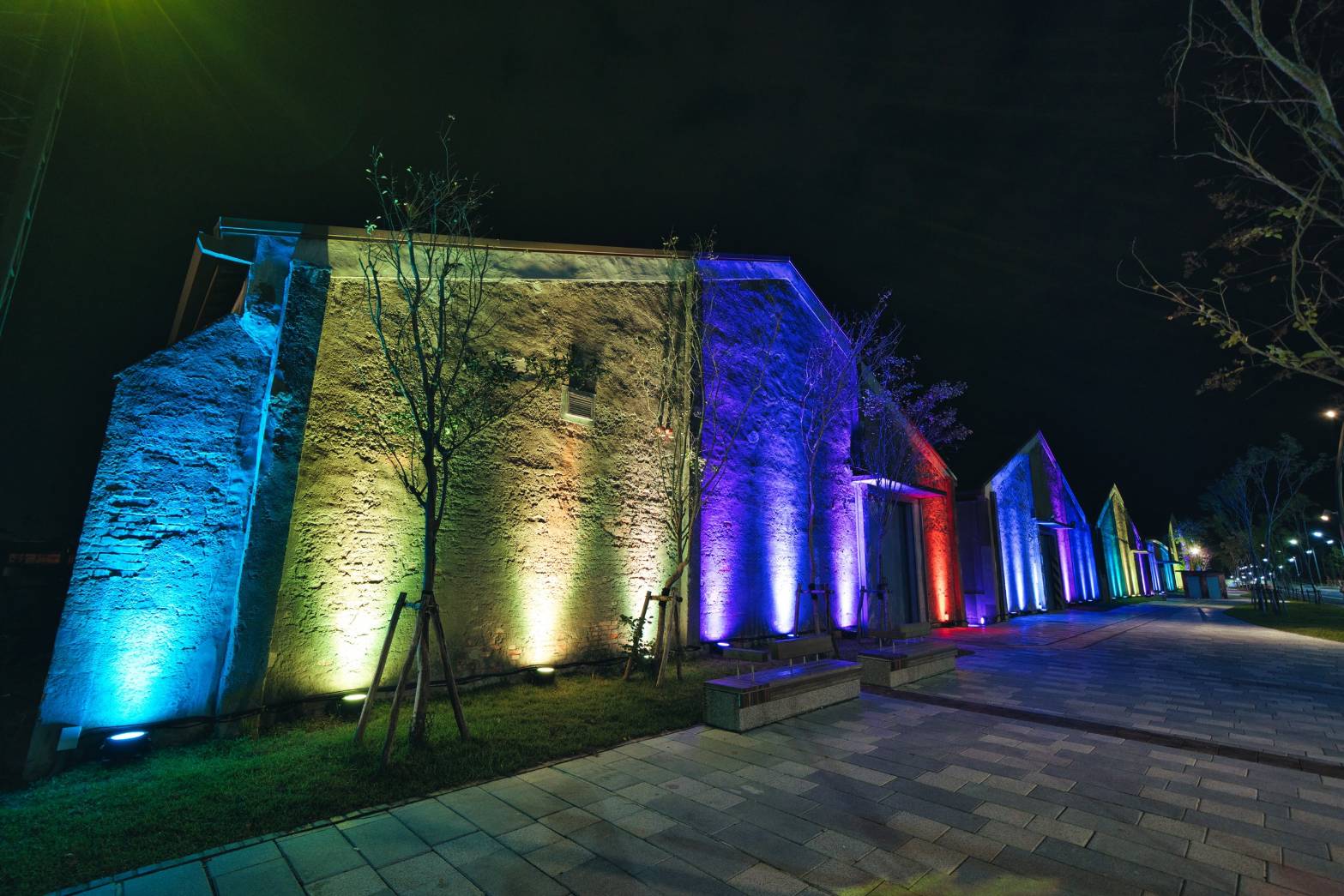 中興文創意園區夜間燈景