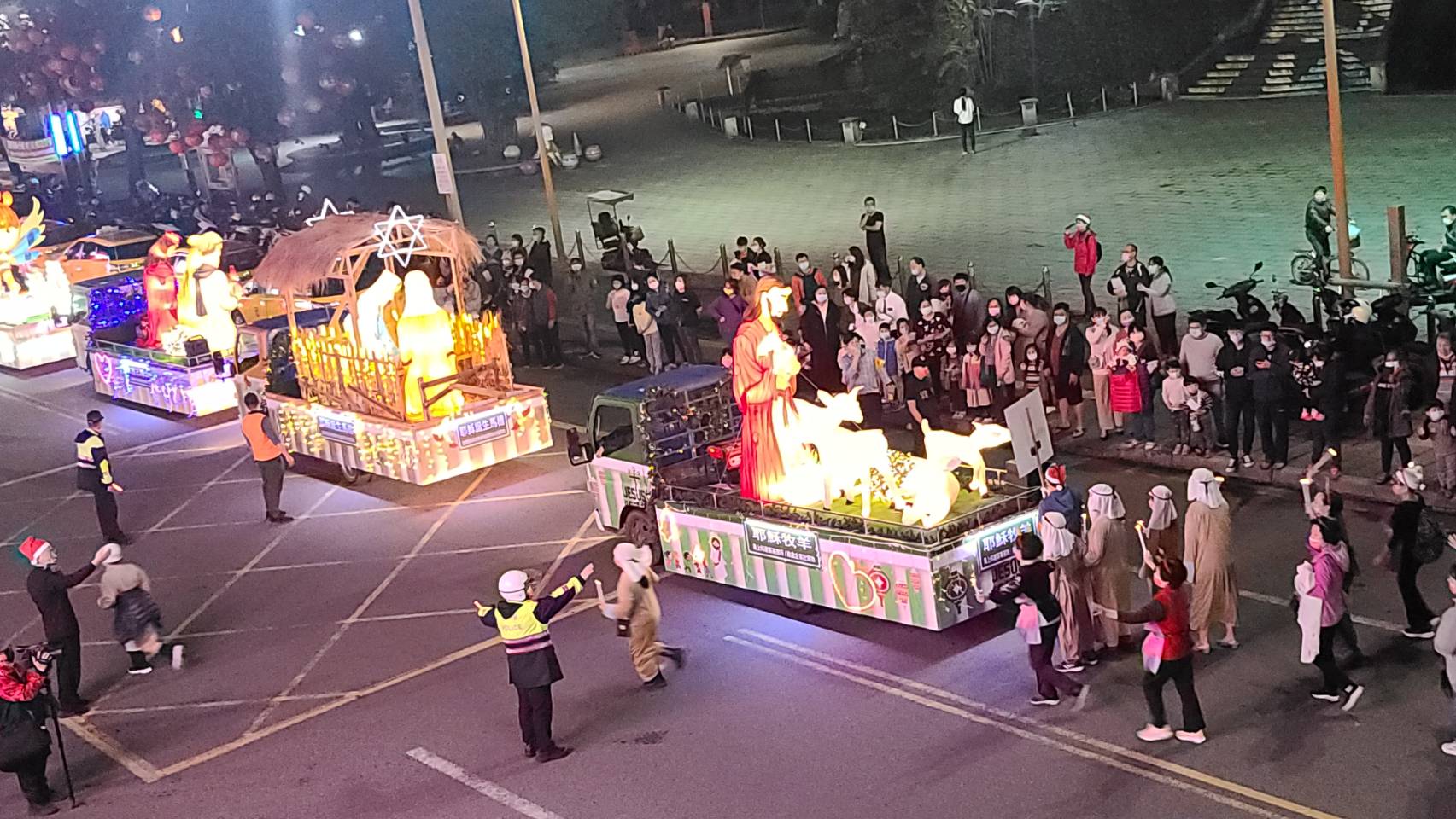 聖誕燈車大遊行