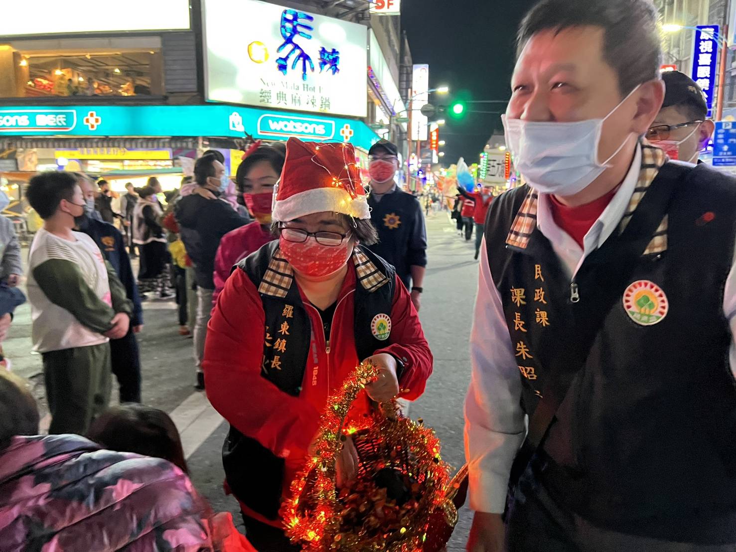 聖誕燈車大遊行