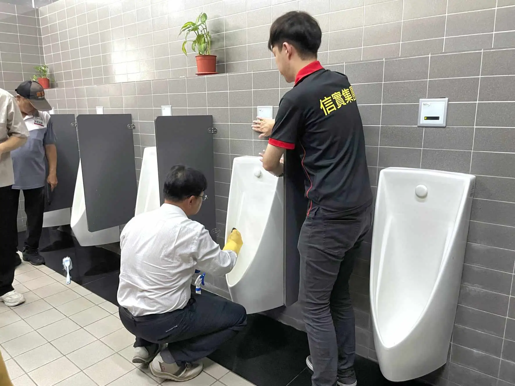  宜蘭縣環保局