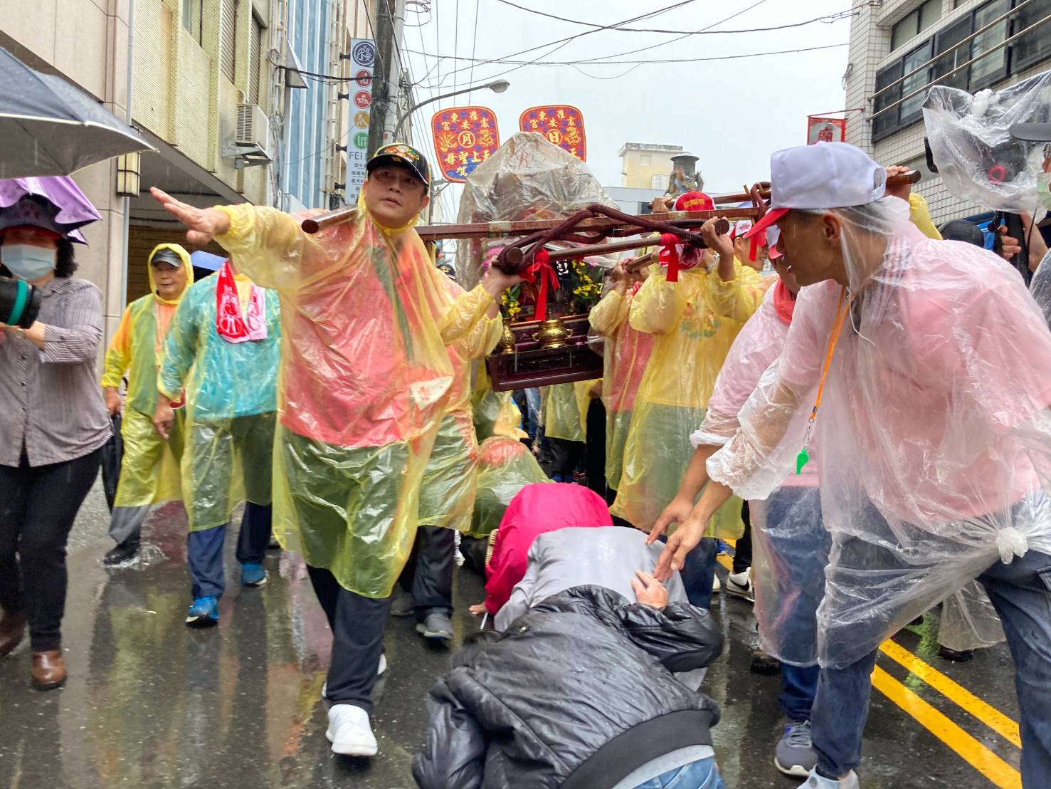 蘭陽媽祖遶境融合不同政治立場 