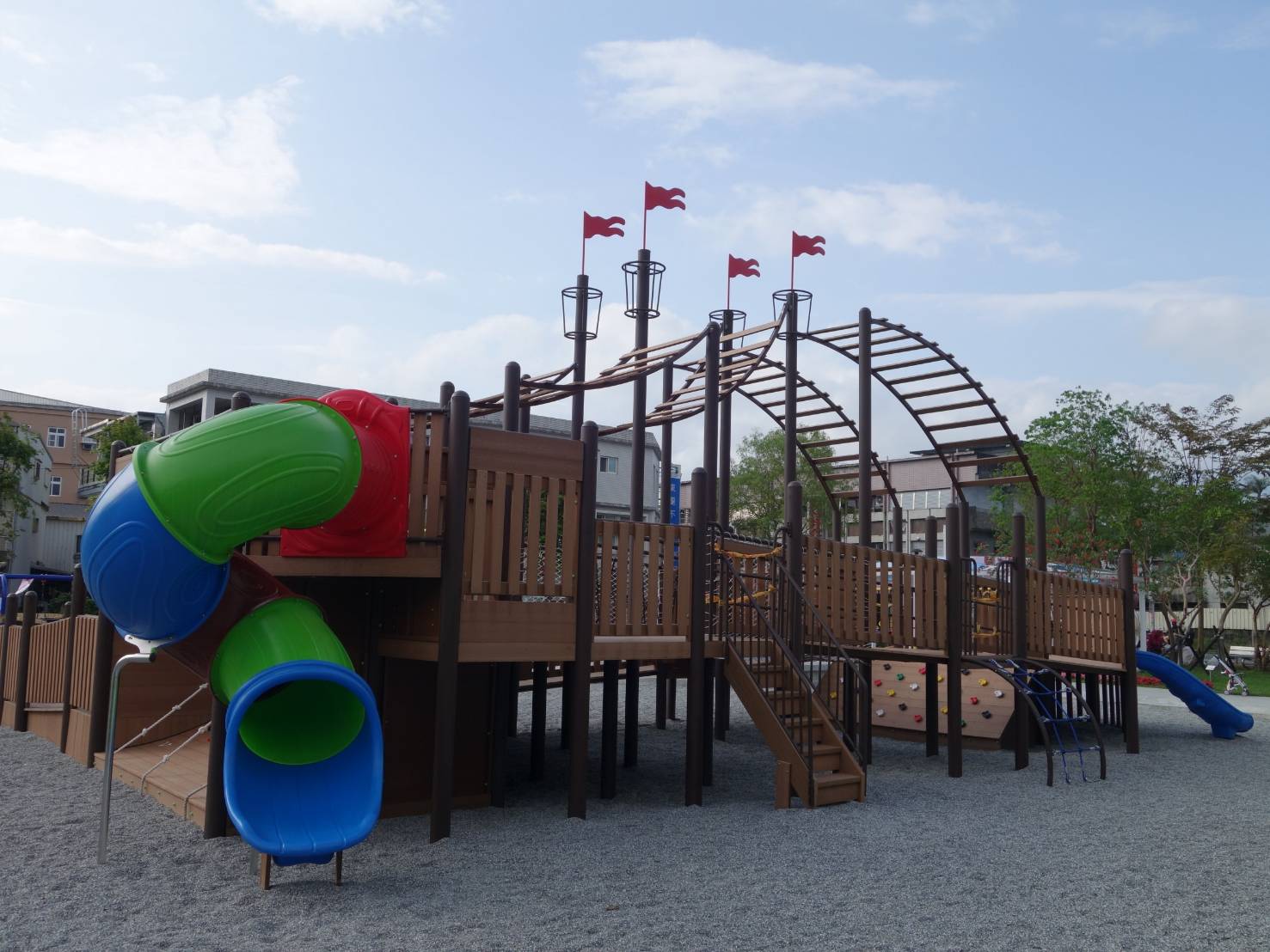 羅東九號公園共融式遊戲場