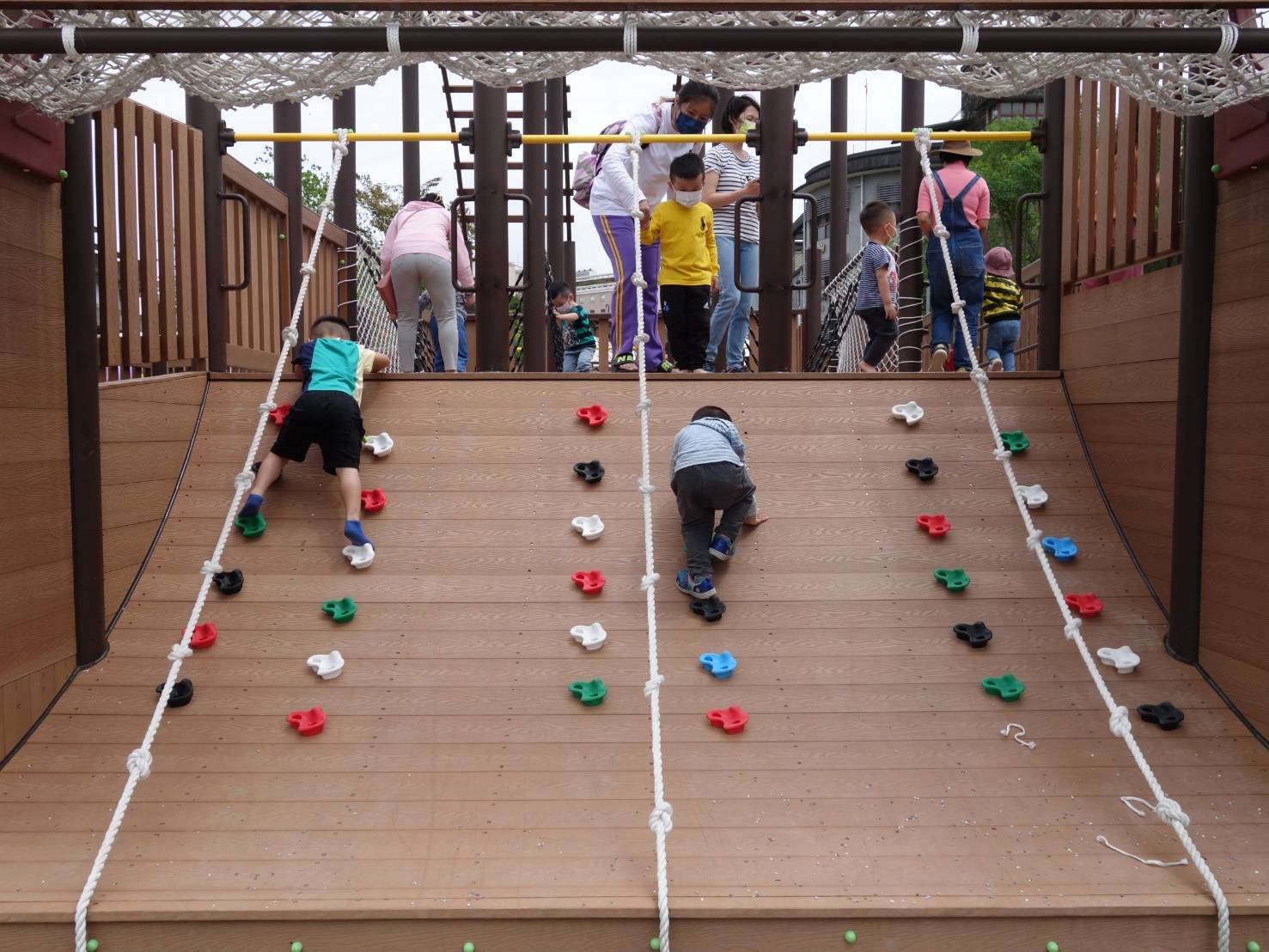 羅東九號公園共融式遊戲場
