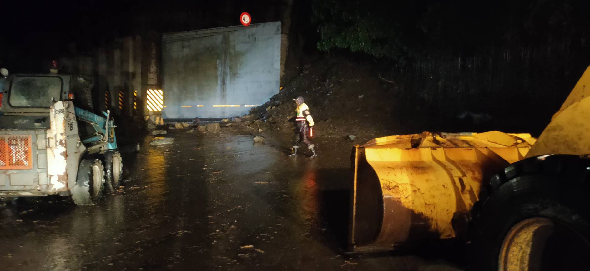 蘇澳局部地區淹水及土石坍塌