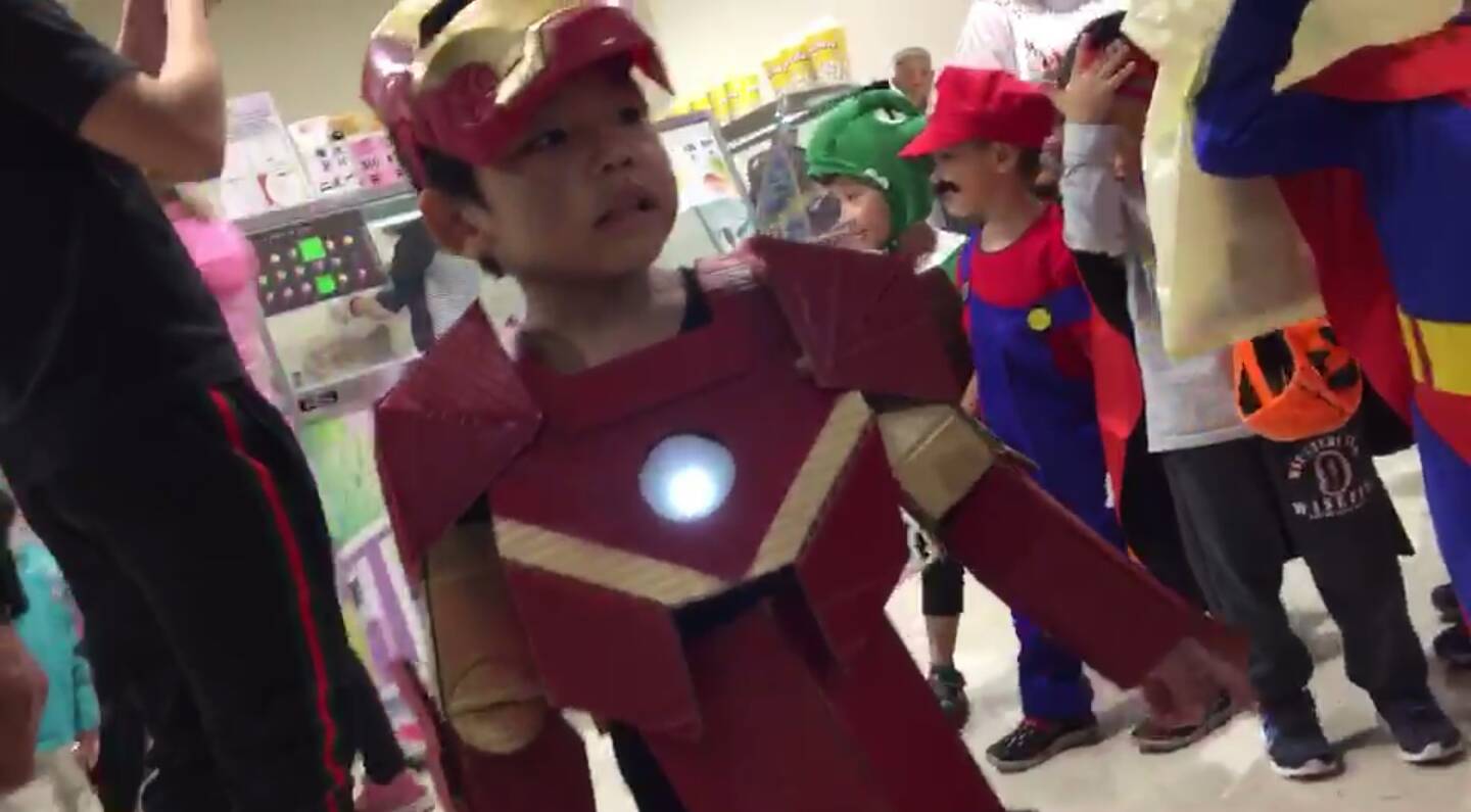 劉小弟弟的鋼鐵人超吸睛