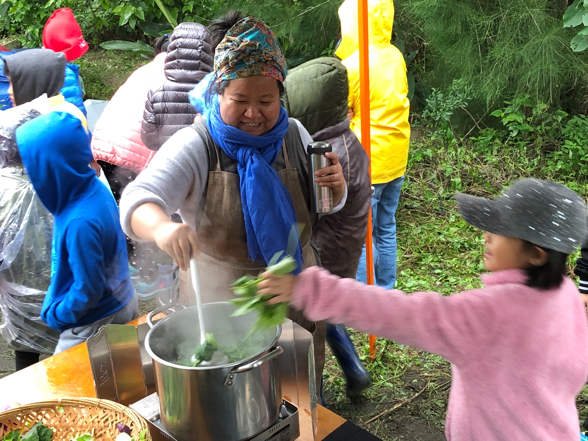 餐桌是成長的美好記憶 阿比野菜宴在岳明國小  