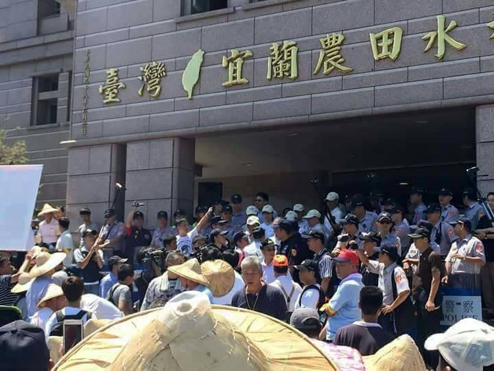 104年9月8日史上最大宜蘭農民上街抗爭