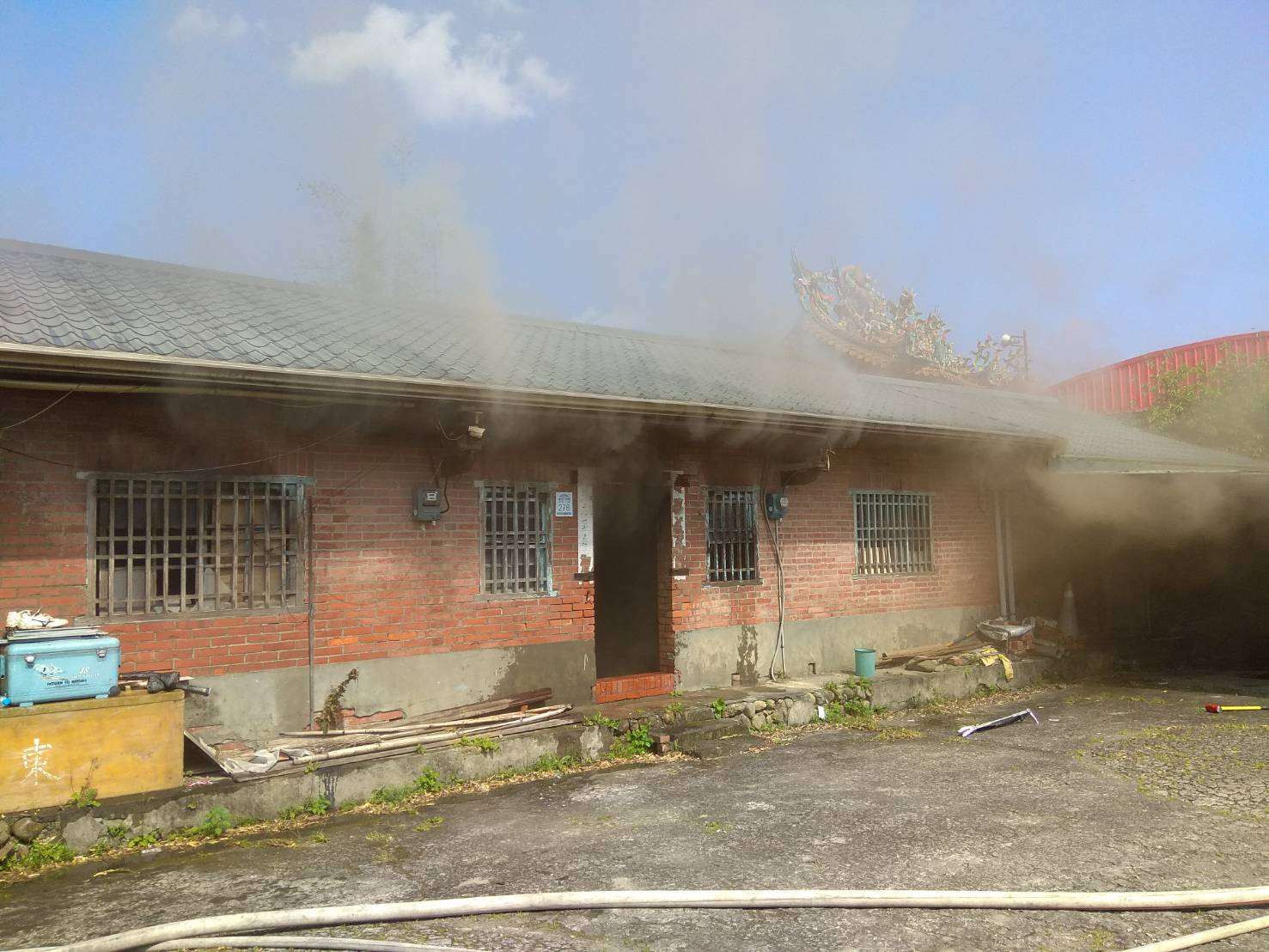 主圖：五結鄉復興三路一棟無人居住磚瓦平房下午發生火警