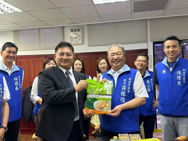 吳宗憲拜會新北市議會國民黨團2
