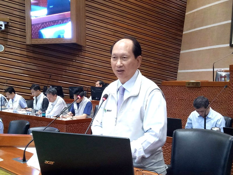 調升中央，吳澤成將不必再到議會列席質詢。