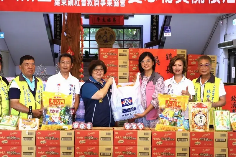 中元普渡化作暖心物資～羅東公所攜福德廟送愛弱勢