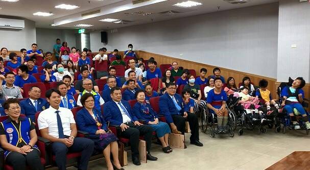 宜特特教生挑戰韓國校際交流 扶輪社愛心助圓夢