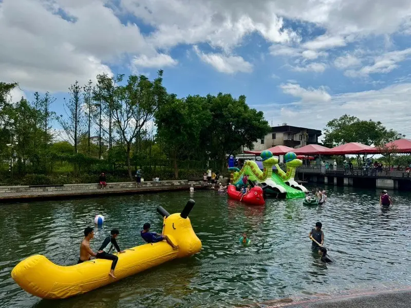 松樹門湧泉歡樂一夏登場~天然湧泉消暑玩水樂翻冬山