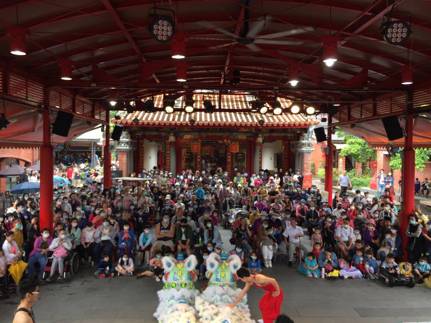國慶連假遊客爆滿傳藝