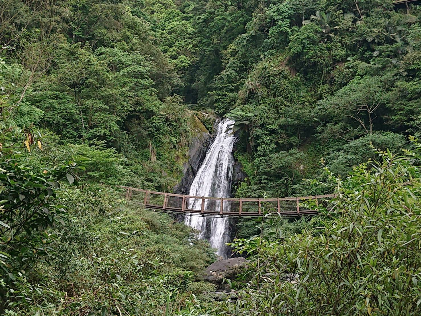 新寮瀑布步道