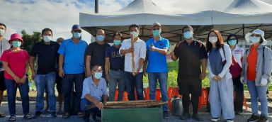 輔導有機山藥成蘇澳品牌 李明哲鎮長與農民交流農經