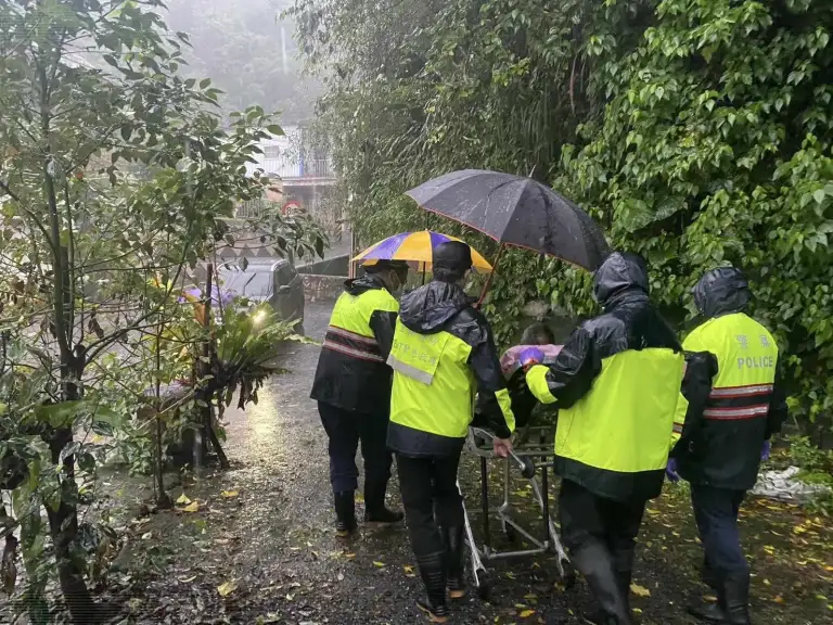 康芮颱風來襲 三星警協助英士部落預防性撤村【影音新聞】