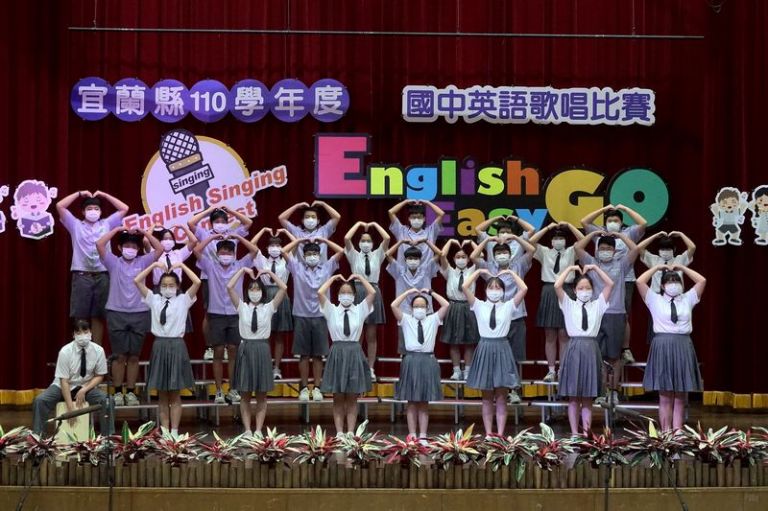 高手同台競英文．說學逗唱展實力