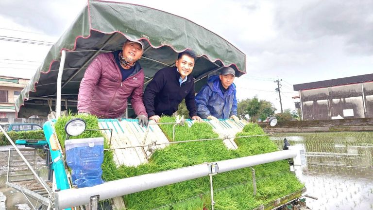 農二月初二土地公生 李明哲鎮長陪農民作伙插秧【影音新聞】