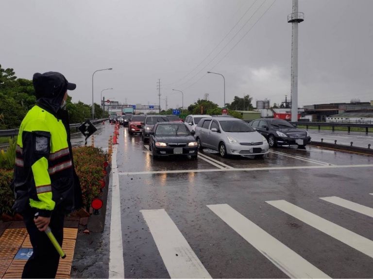 元旦連假蘇花路廊車流逾8萬輛 凌晨4時起將湧現車潮