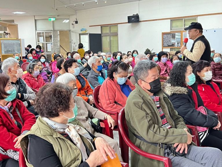 保護里民不遭詐受害 羅東鎮東安社區邀王偉老師談防詐【影音新聞】