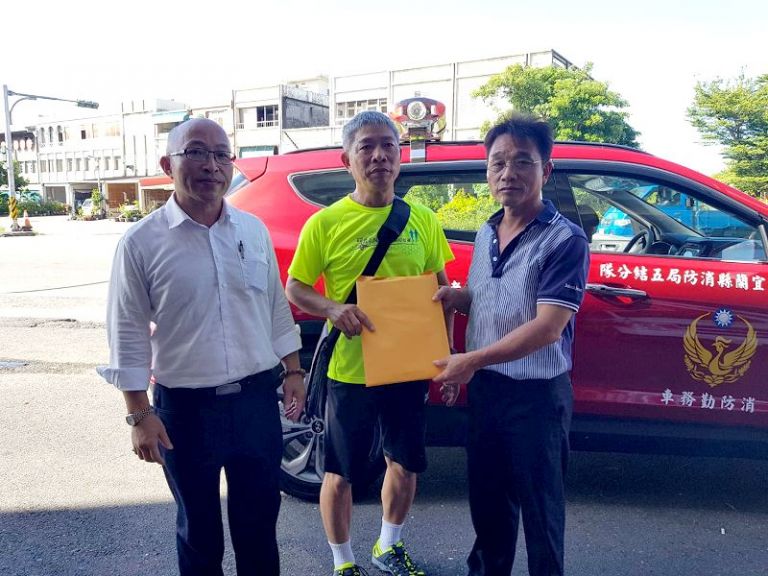 旅美企業家黃碧雪捐贈勤務車給五結消防分隊【影音新聞】