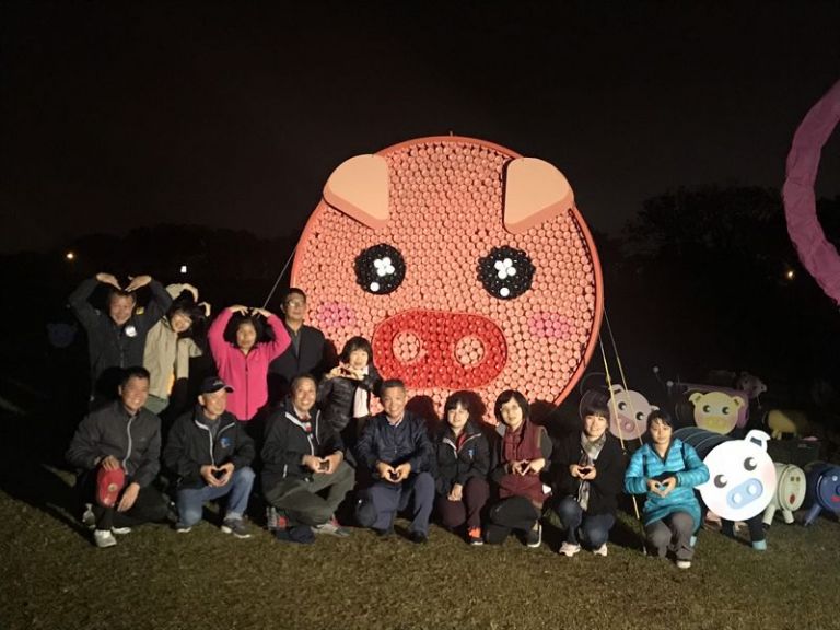 西洋情人節安農溪畔增設心形光雕 情侶可大聲說我愛妳 | 葛瑪蘭新聞網