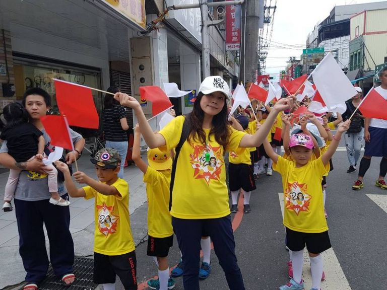 羅東國小120歲生日快樂 全校師生今舉行踩街暖身活動