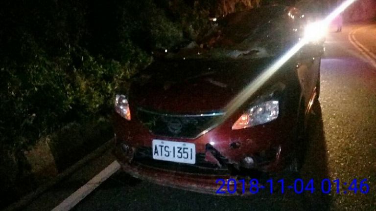 蘇花公路澳花段落石 造成3輛自小客車受損