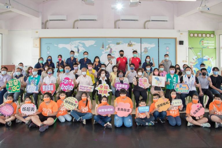 270度環狀螢幕牆首登場 北成國小情境教室落成啟用