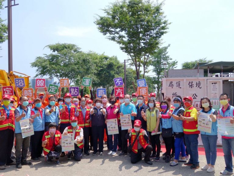 不再追垃圾車跑 羅東增設垃圾定點定時真便民【影音新聞】