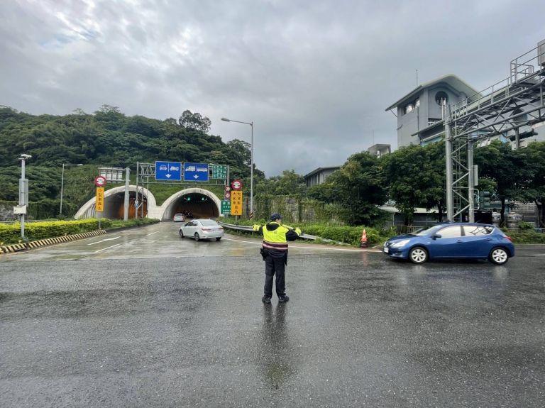 連假首日 午後蘇花路廊車流趨緩.重機車未如預期多【影音新聞】