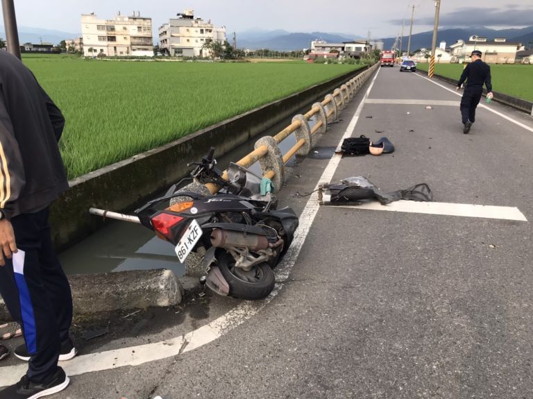 兩機車對撞 釀二死三傷