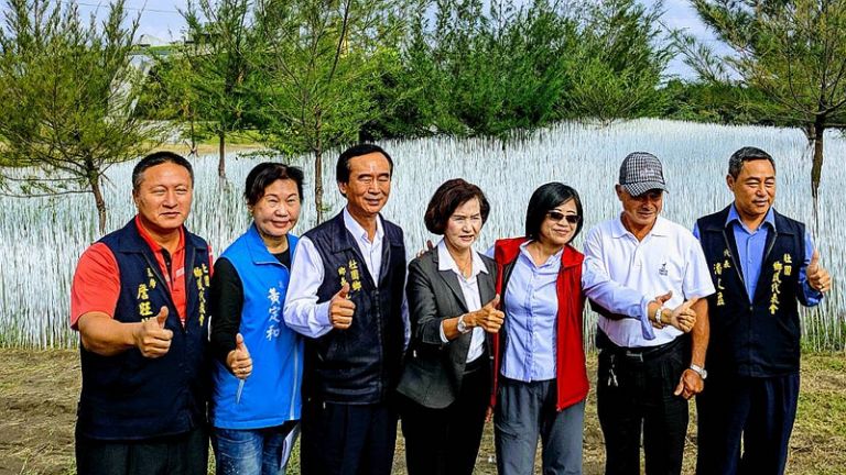 林姿妙縣長漫行沙丘． 推薦壯圍地景藝術