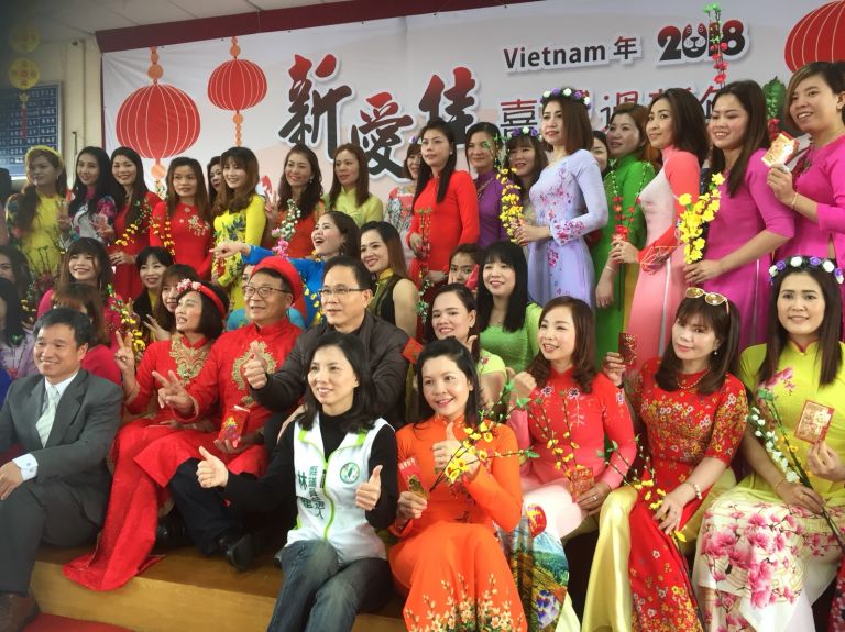 協會舉辦 越南姐妹過新年  陳歐珀發紅包【影音新聞】