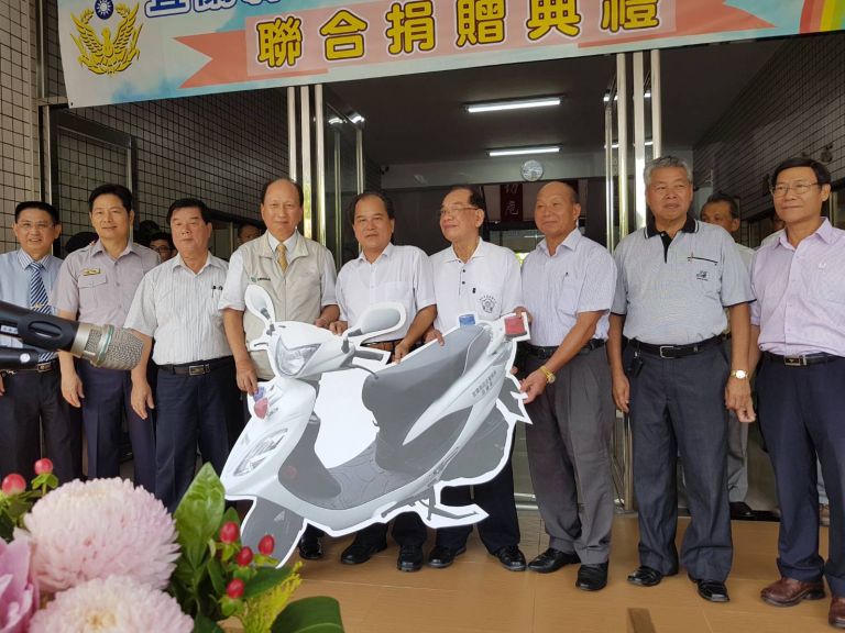企業家捐贈警用車輛  讓人民保母執勤時能安全有效率【影音新聞】