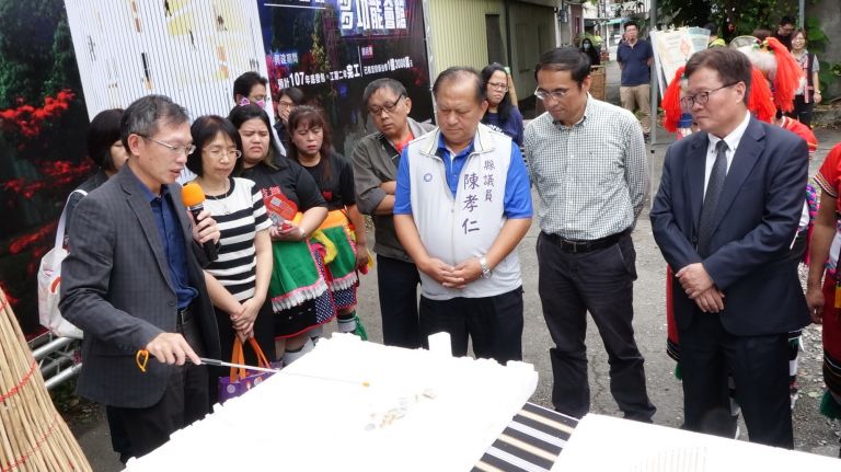 陳金德會勘宜縣原住民族多功能會館工程