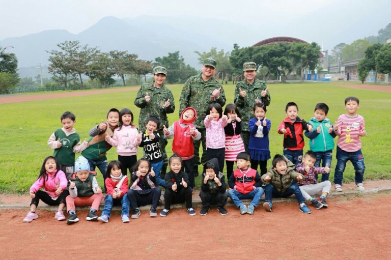 金勾貝兒幸福列車啟航 南澳七校好幸福