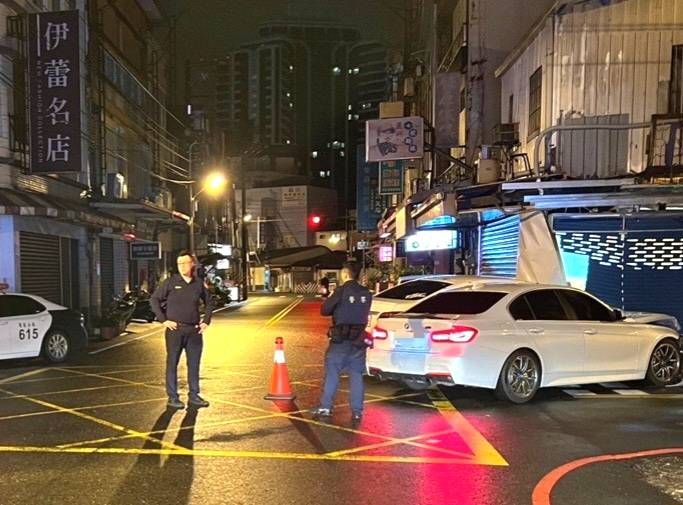 怪怪的!清粥店兩個月內遭撞擊二次 警方:事故地點為易肇事路口【影音新聞】
