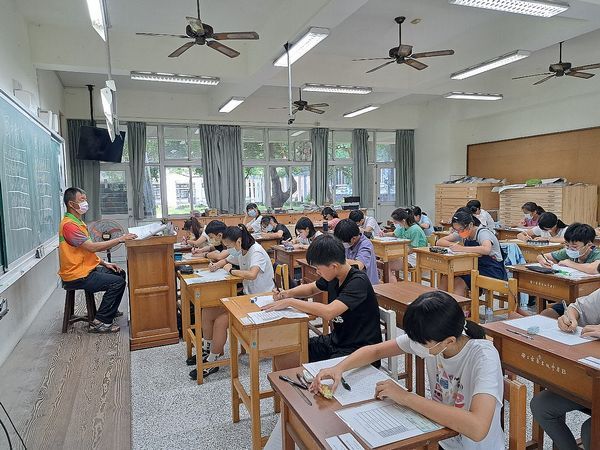 宜蘭縣高國中小學生作文比賽．成績揭曉！