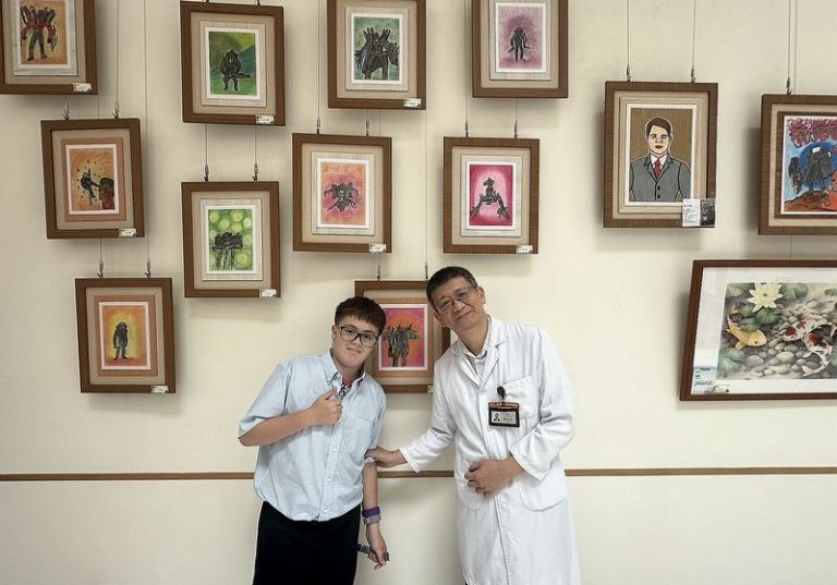 總統教育獎-生命鬥士林子陽～陽大醫院開畫展【影音直播】