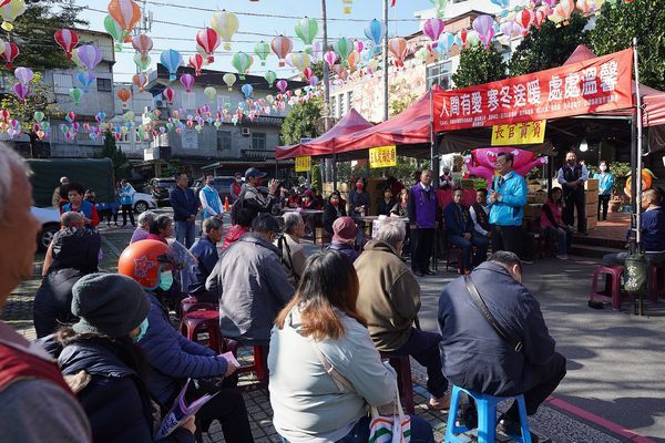 宮廟協會齊施愛心．歲末年終寒冬送暖