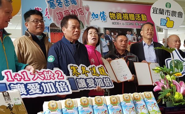 「寒冬送暖，讓愛加倍」～24歲葉力嘉回饋鄉里【影音新聞】