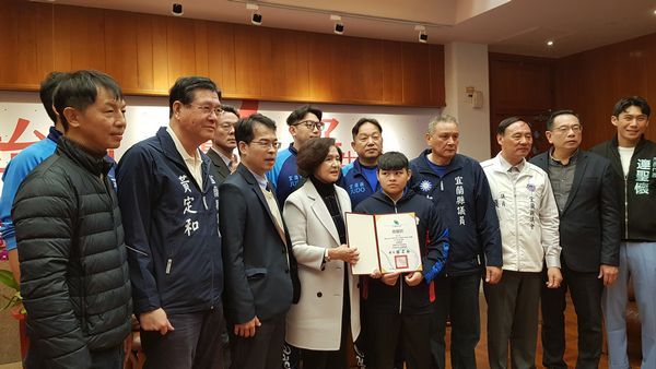 蘇澳海事莊千旻～勇奪東亞青少年柔道賽銅牌【影音新聞】