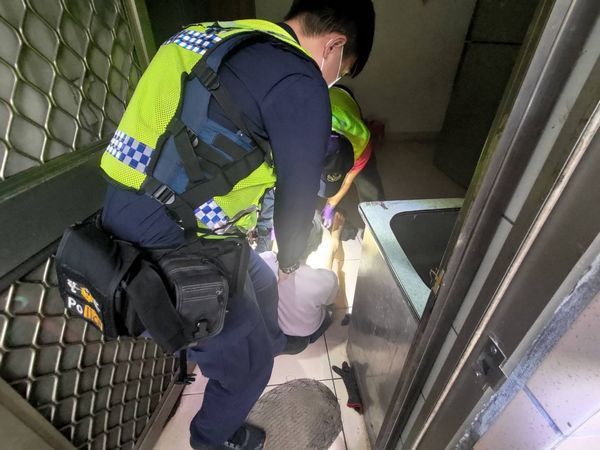 獨居老嫗反鎖摔傷．警消救援．議長表揚【影音新聞】