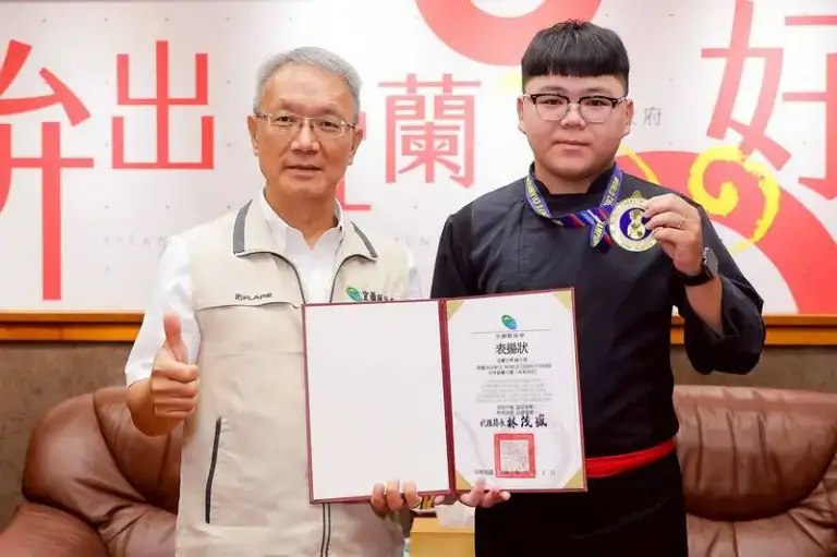 廚藝登頂飄香國際～羅子恩雙金閃爍脫穎而出