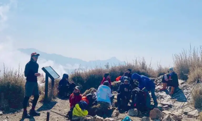 「山海璞光」華德福共學園雪山行～登峰造極，初登首座百岳．體驗成長
