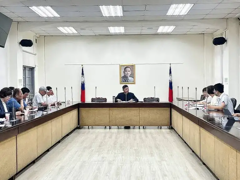 吳宗憲召集協調～中央失信苛扣款．地方財政陷泥淖
