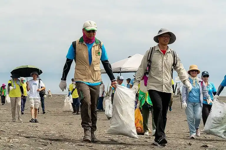 淨海不分你我他～攜手淨灘．靚在蘭陽