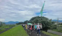 健走賞田園美景．哈密瓜甜滿人間【影音直播】